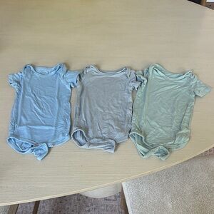 Kyte Baby bodysuit 3 set